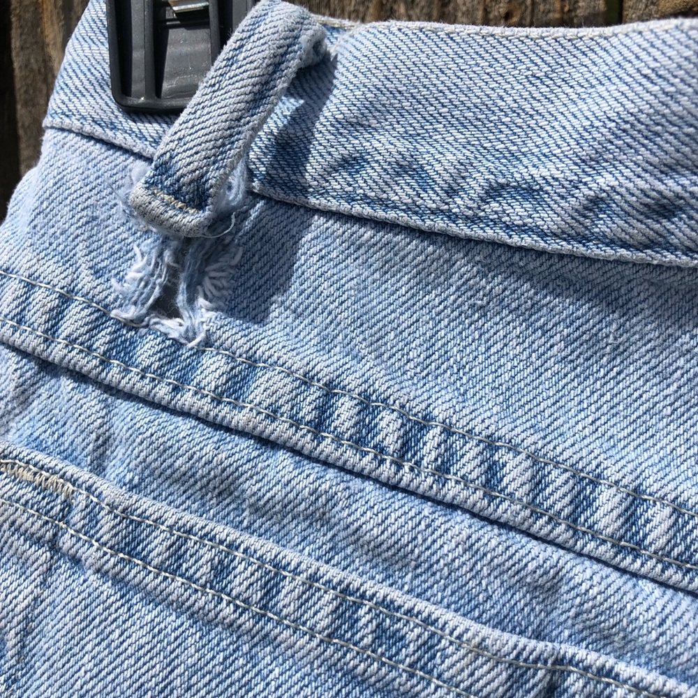 Vintage High Waisted Rider Cut Off Jean Shorts - Picture 5 of 8